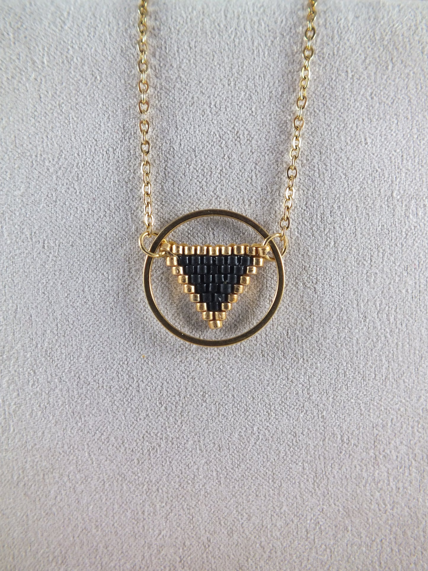 Collier Nefertiti