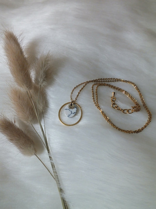 Collier Menhyt